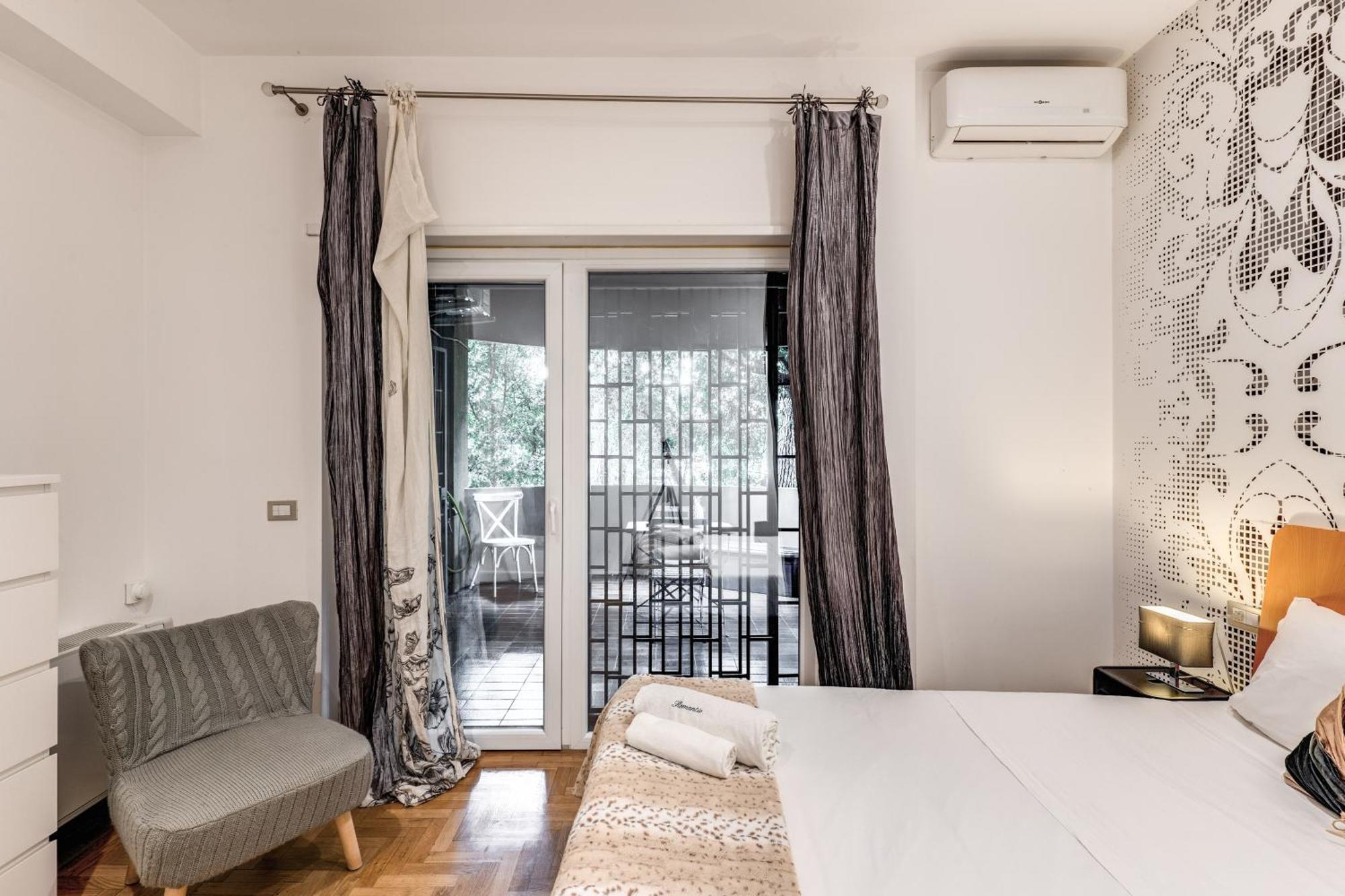 Romantic Piccolomini Lux Guest House Exterior foto